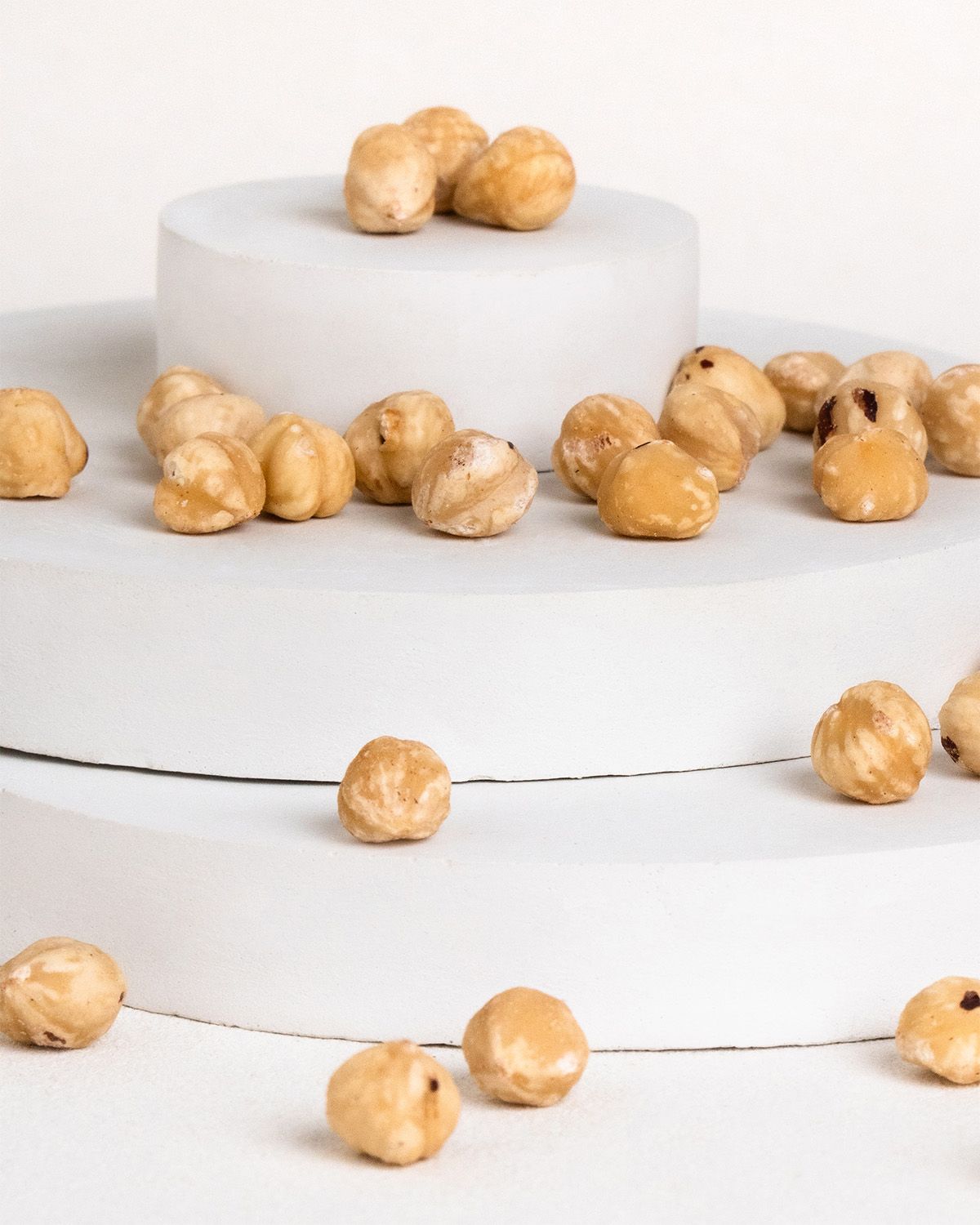 Hazelnuts roasted and blanched