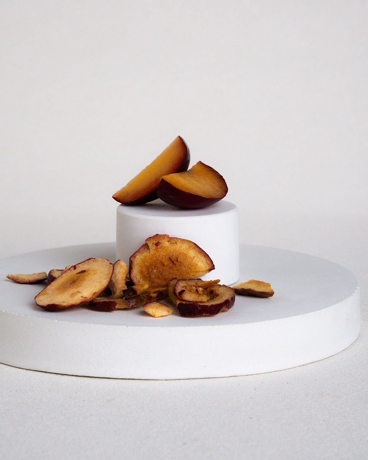 Rodajas de ciruelas liofilizadas