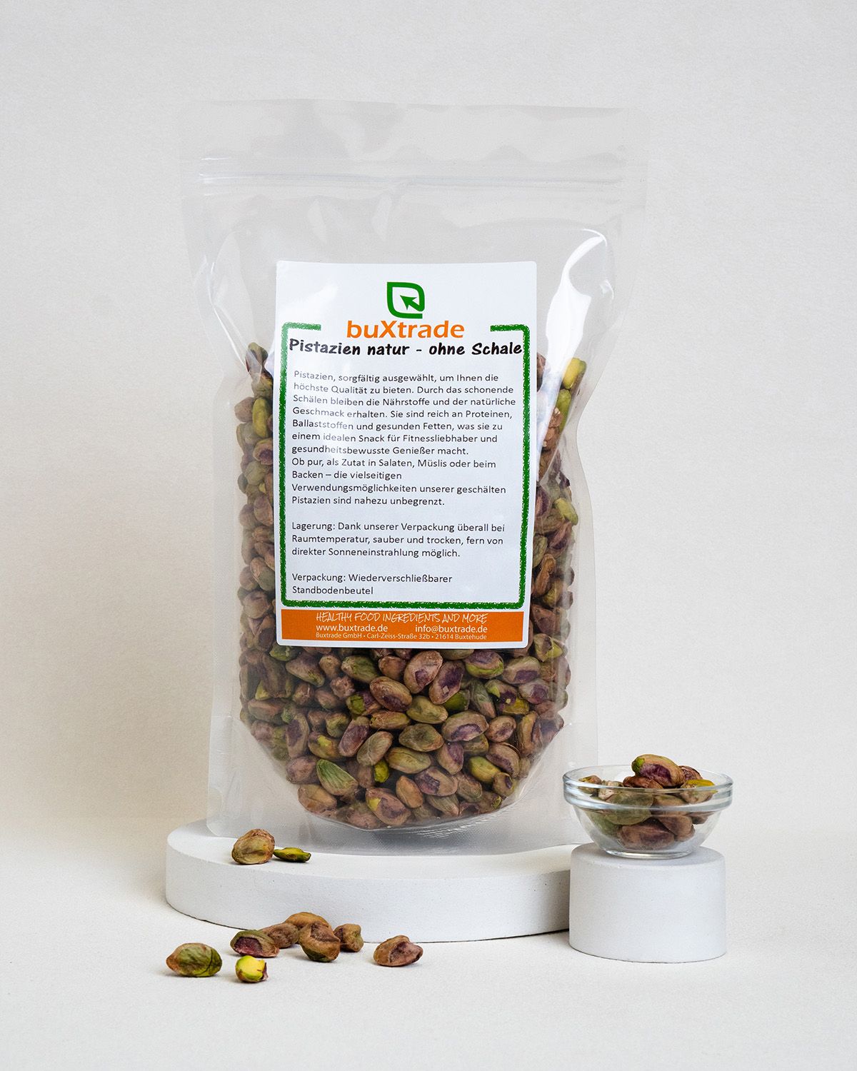 Pistachio kernels natural without shell