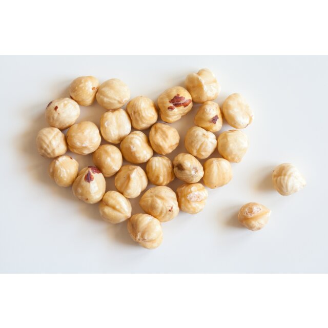 Hazelnuts blanched 250g